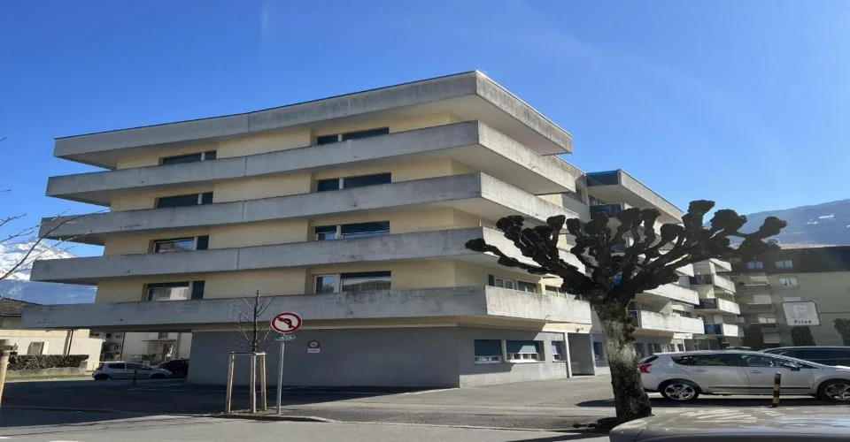 Dans un quartier ensoleillé et proche du centre ville – Foto 4 von 4