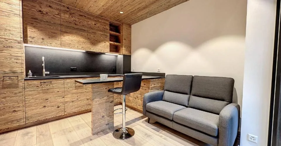 Superbe studio ski-in-ski-out entièrement rénové ! – Foto 4 von 7
