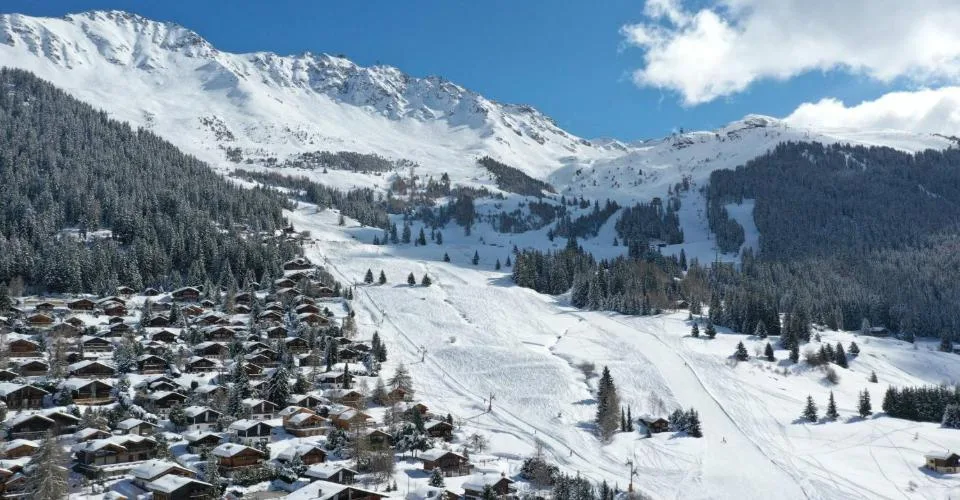 Superbe studio ski-in-ski-out entièrement rénové ! – Foto 7 von 7