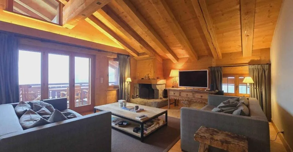 Appartement d’Exception à Médran – photo 2 sur 12