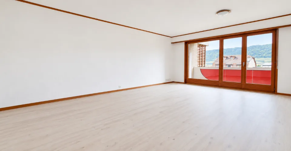 RENOVE - spacieux 4.5 pces au centre du village avec 2x places de parc – foto 2 di 10