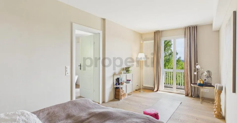 Einzigartiges, charmantes Einfamilienhaus und an toller Lage – Foto 8 von 13
