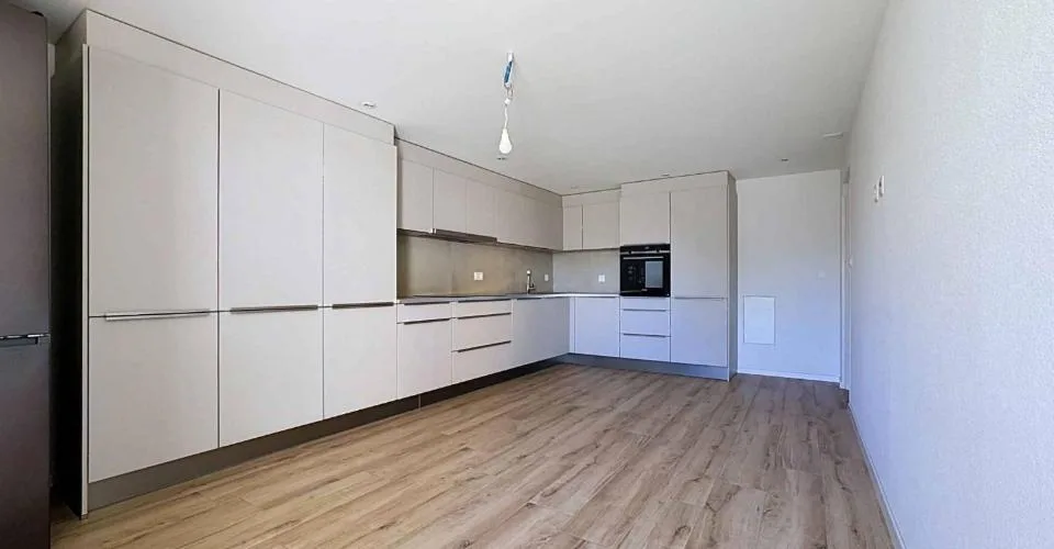 Cadre champêtre – Appartement de 4,5 pièces – Foto 2 von 13