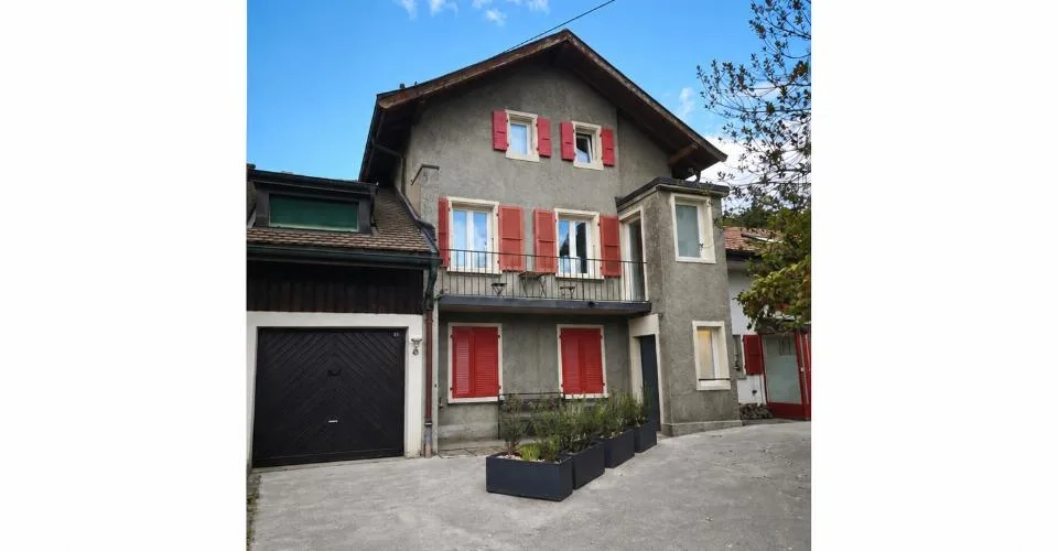Maison mitoyenne rénovée - 4.5 pièces à Epalinges – photo 8 of 8