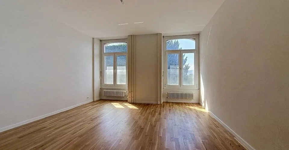 Charmant logement de 4 pièces au rez-de-chaussée – Foto 3 von 7