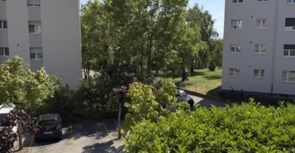 BEL APPARTEMENT RENOVE DE 4.5 PCES - CRESSIER/NE – Foto 19 von 19