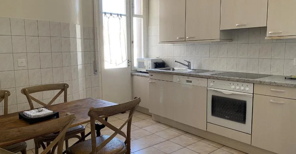 2.5 Zimmer möbl. Wohnobjekt in Lausanne – Foto 5 von 10