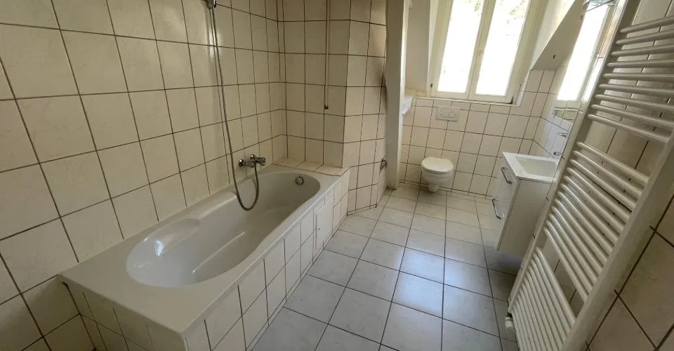 A louer: appartement 2.5 pièces - Rue du Midi 34, St-Imier – foto 5 di 6