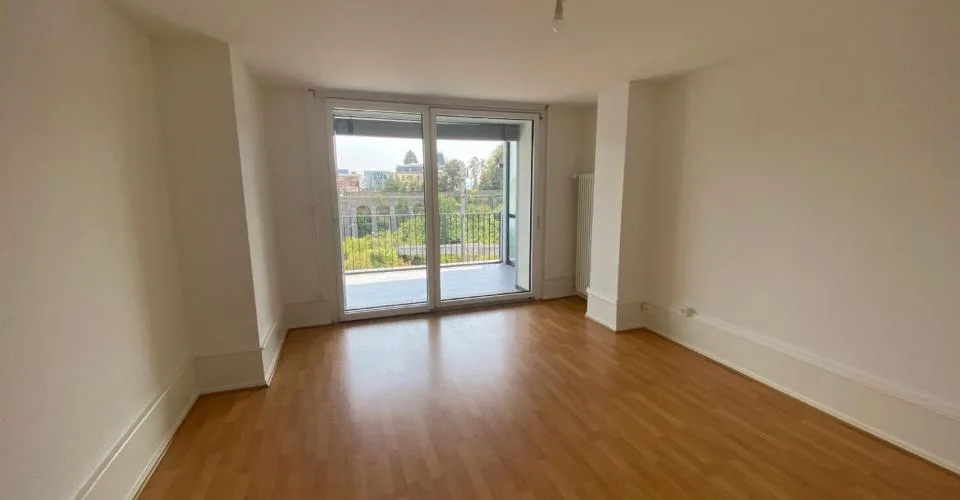 Appartement de 3 pièces rénové – foto 4 di 9
