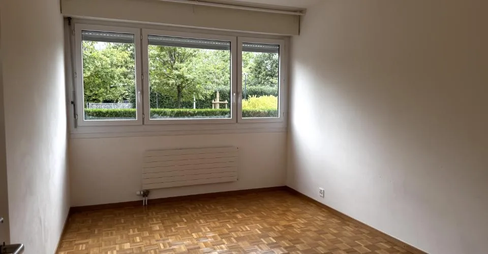 Spacieux appartement de 5 pièces avec balcon au Petit-Saconnex – Foto 5 von 10
