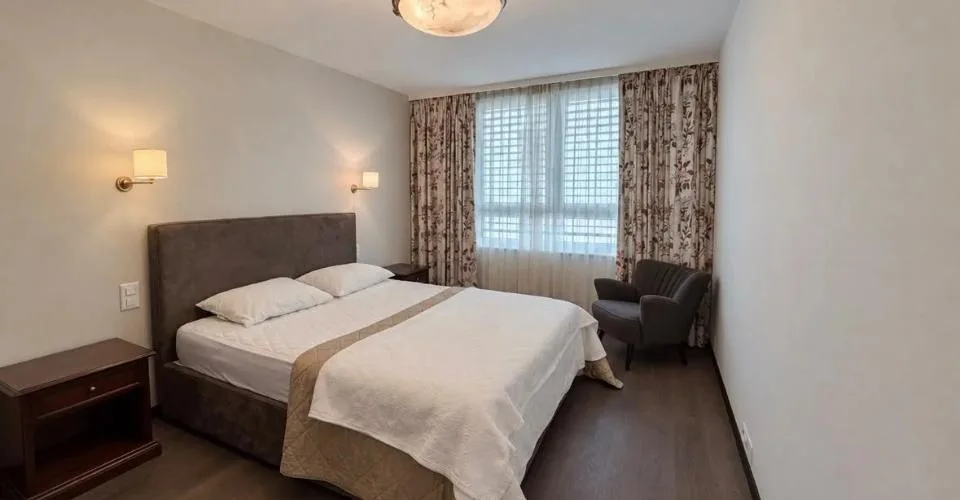 Rare appartement de prestige meublé avec vue panoramique sur le lac – Foto 12 von 13