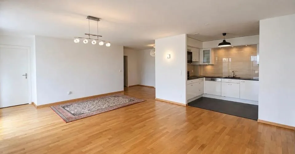 2,5 pièces avec terrasse ? calme absolu, situation sud – Foto 3 von 8