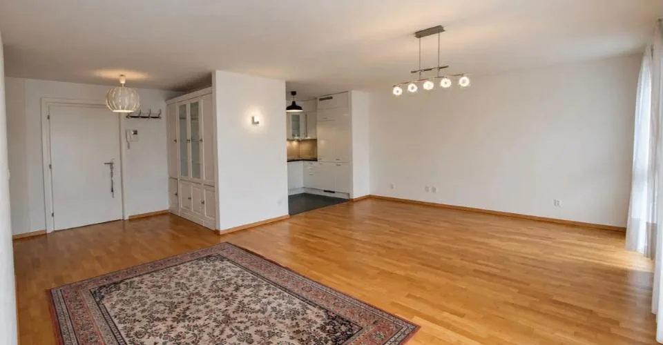 2,5 pièces avec terrasse ? calme absolu, situation sud – Foto 4 von 8