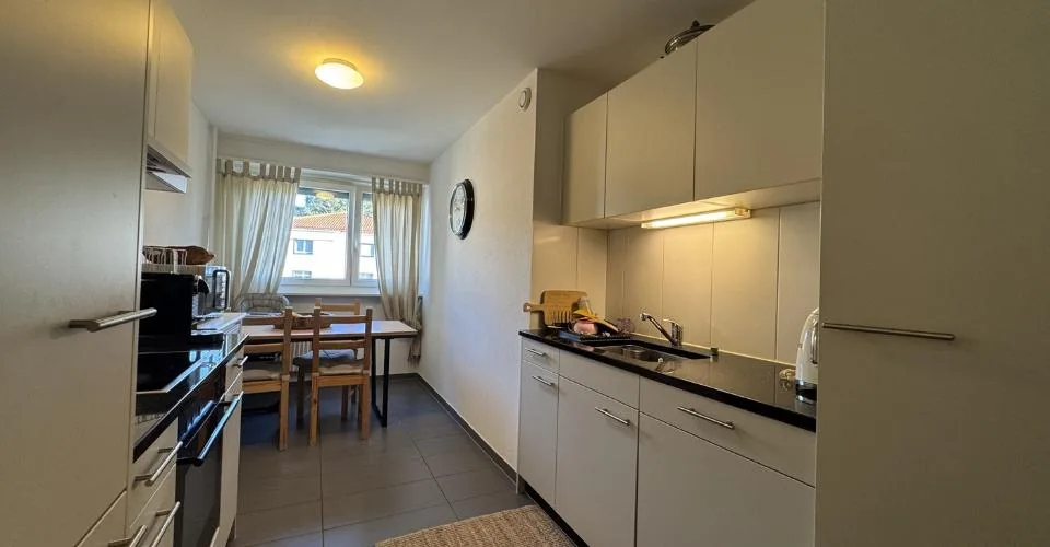3 Zimmer Wohnung in Fribourg – Foto 2 von 6