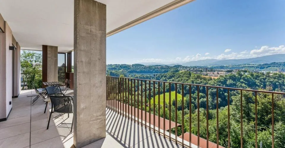 Exceptionnel appartement neuf de 5.5 pièces avec vue dégagée – Foto 12 von 12