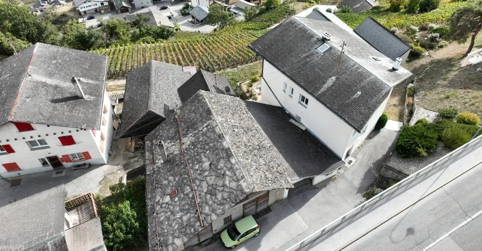 Grange-écurie de caractère à réinventer à Flanthey – foto 7 di 9