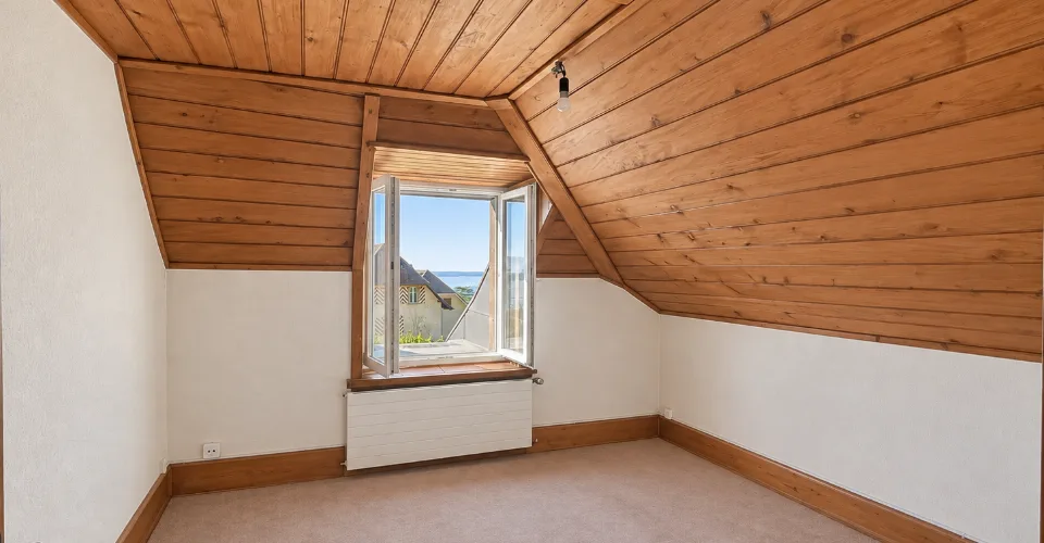 Une maison de caractère avec vue: un projet à concretiser – Foto 8 von 13