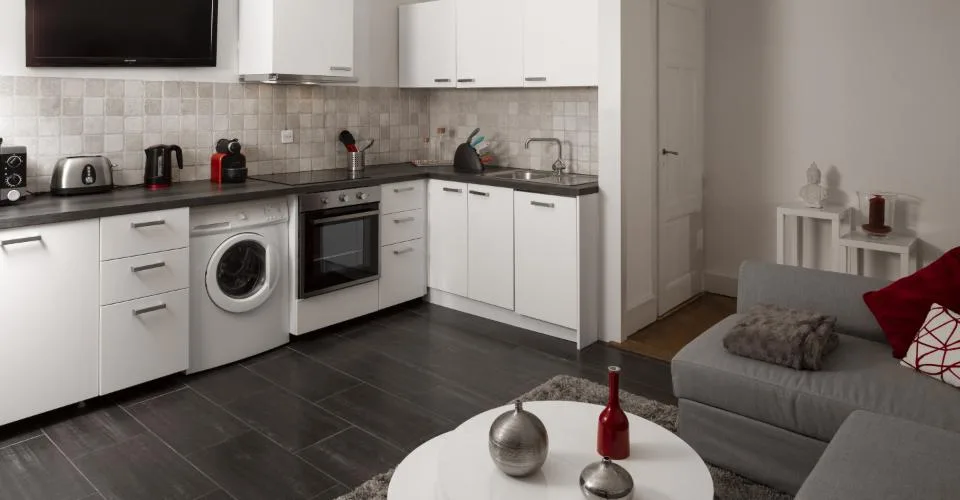 MODERNE 2.5 PIÈCES à SERVETTE – photo 4 sur 5
