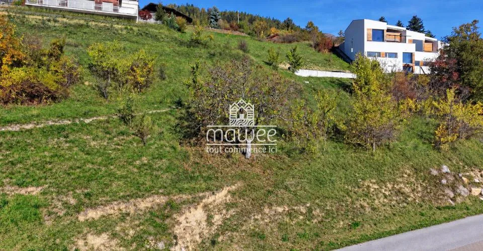 Terrain à bâtir de 860 m² à Fortunau – Vue dégagée et cadre paisible – photo 3 sur 4