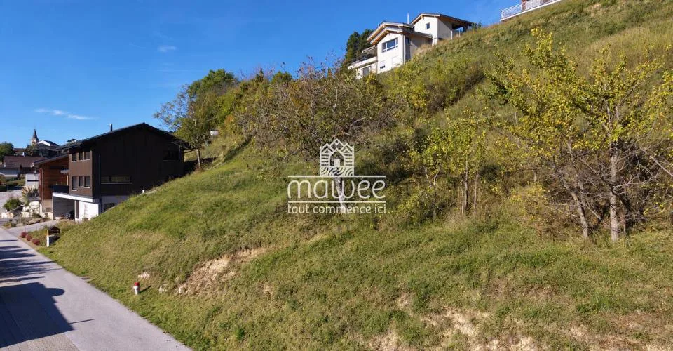 Terrain à bâtir de 860 m² à Fortunau – Vue dégagée et cadre paisible – photo 2 sur 4