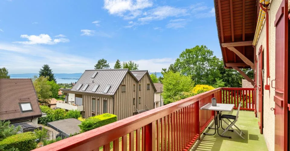 Chailly - Maison de 9 pièces avec grand jardin – Foto 4 von 12