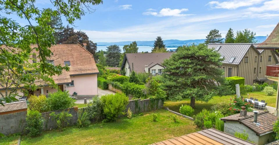 Chailly - Maison de 9 pièces avec grand jardin – Foto 11 von 12