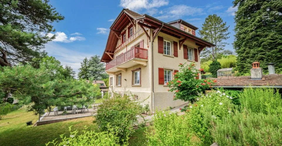 Chailly - Maison de 9 pièces avec grand jardin – Foto 10 von 12