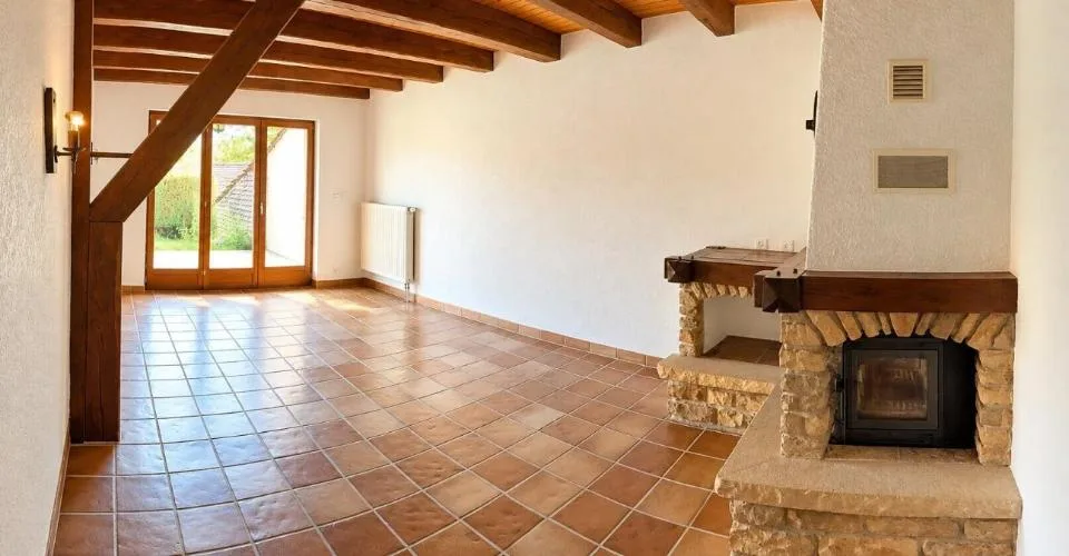 Maison de deux appartements à vendre à Bure – Foto 2 von 13