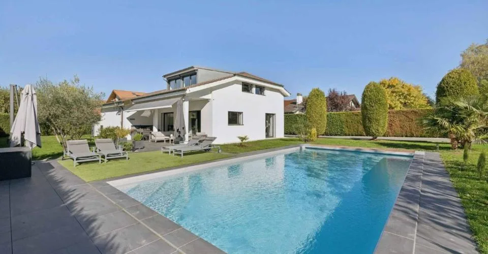 Charmante villa contemporaine – photo 2 sur 13