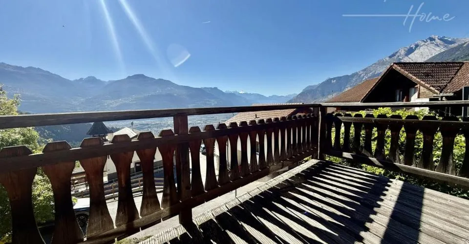 Maison villageoise mitoyenne de 6,5 pièces à Chandolin (Savièse) – Foto 2 von 11