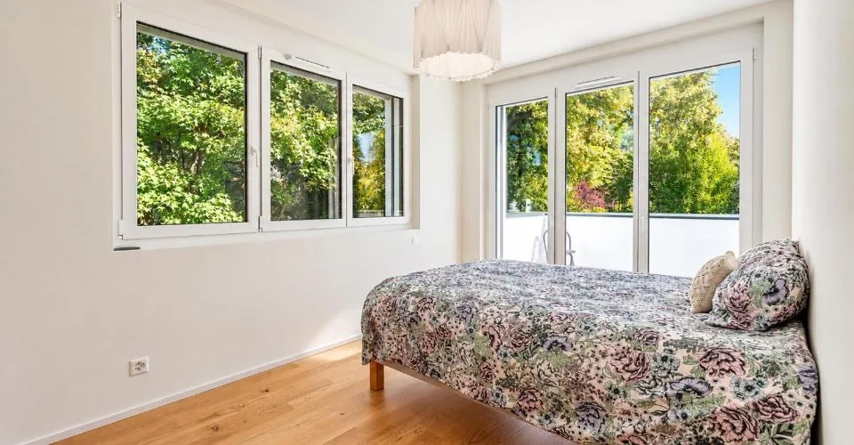 En exclusivité - Chêne-Bougeries - Élégant duplex de 4 pièces avec jardin privatif de 308 m² – photo 6 sur 13