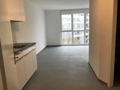 Studio au 1er étage – photo 2 sur 5