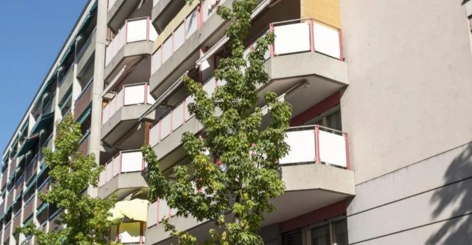 Appartement de 4 pièces en cours de rénovation – Foto 13 von 13