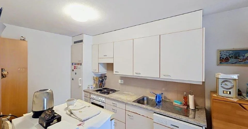 Appartement de 4 pièces en cours de rénovation – Foto 4 von 13