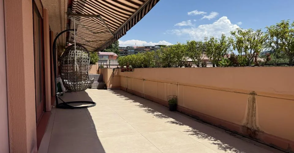 Remise de bail – Superbe appartement en attique de 6 pièces avec terrasses panoramiques – foto 11 di 16