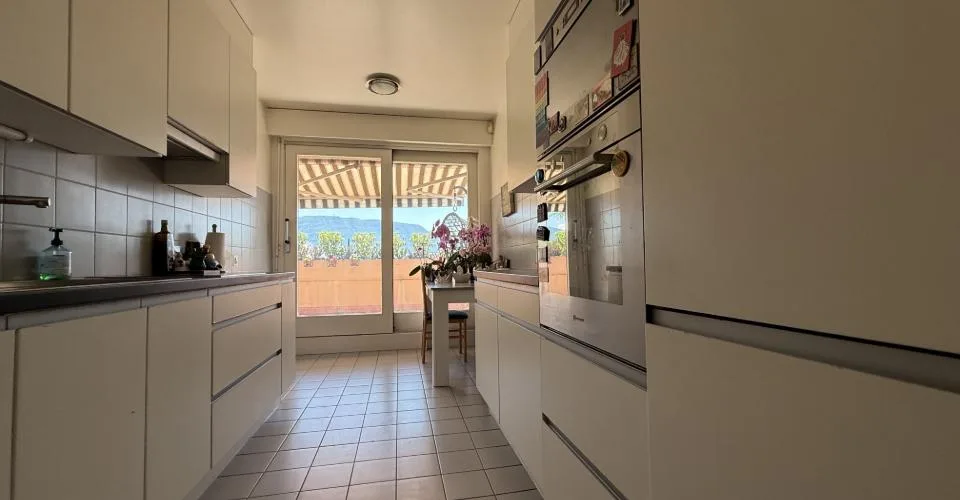 Remise de bail – Superbe appartement en attique de 6 pièces avec terrasses panoramiques – foto 10 di 16