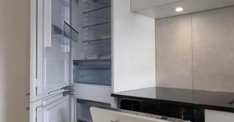 Magnifique appartement intégralement rénové de 3.5 pièces – Foto 2 von 9