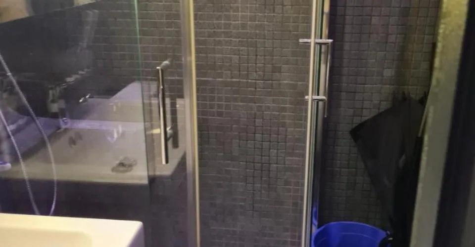 Joli Studio à louer à l'année proche de la station – Foto 11 von 12