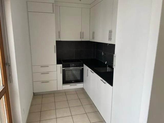 Dans un charmant petit immeuble, appartement de 2 pièces au 1er étage – Foto 7 von 9