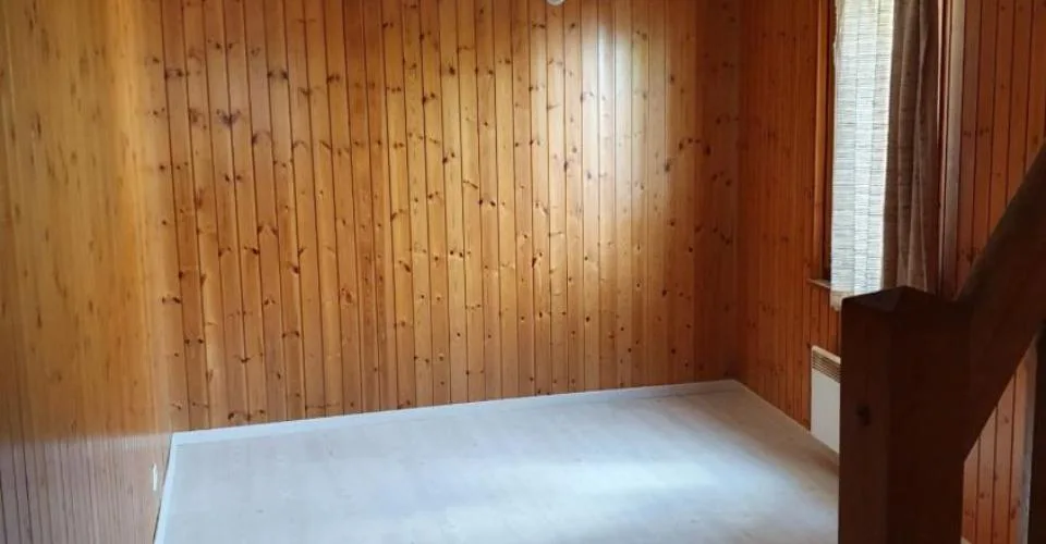 Duplex indépendant de 2.5 pces avec place de parc extérieure – Foto 3 von 5
