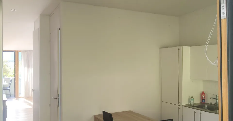 À louer - joli studio en attique – photo 3 sur 5