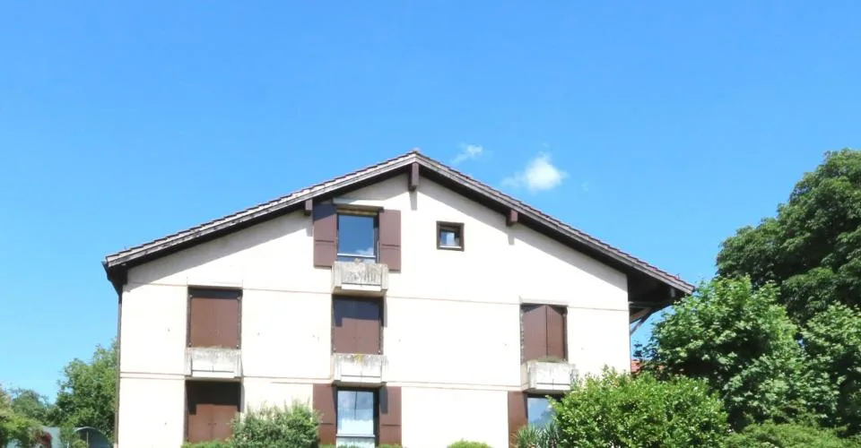 Studio à Satigny – photo 2 sur 2