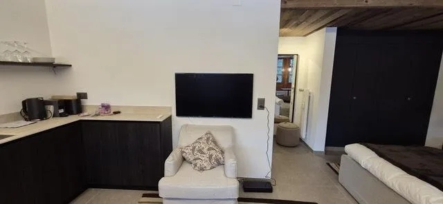 Studio à l'année, à quelques minutes du centre de Crans – Foto 6 von 8