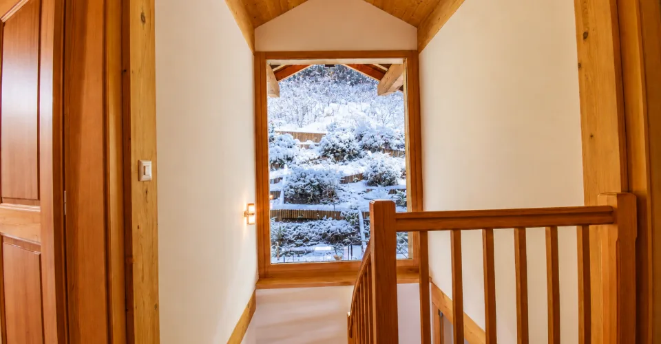 Magnifique chalet offrant une vue dégagée sur les Dents-du-Midi – photo 4 sur 13