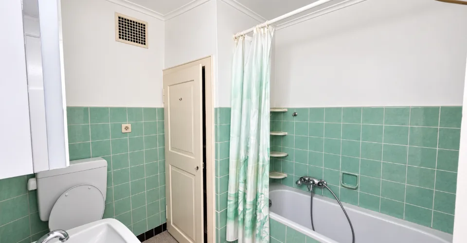 Geräumiges 8,5-Zimmer-Haus auf 4 Ebenen mit Dachterrasse in Delémont – Foto 6 von 13
