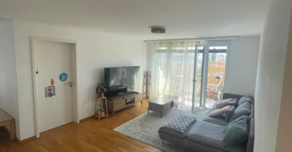 TRÈS BEL APPARTEMENT LUMINEUX DE 4.5 PIÈCES À LAUSANNE – foto 7 di 13