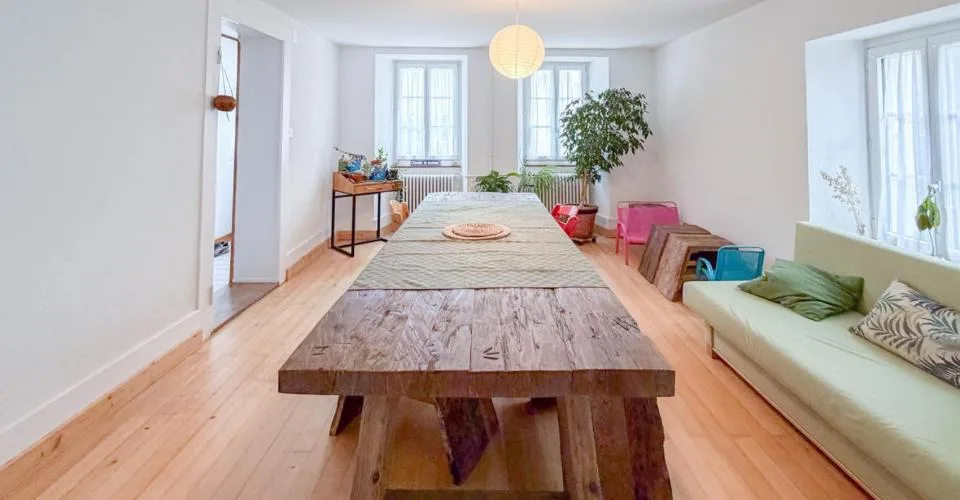 Maison villageoise rénovée au cœur de Bonvillars avec garage – foto 6 di 13