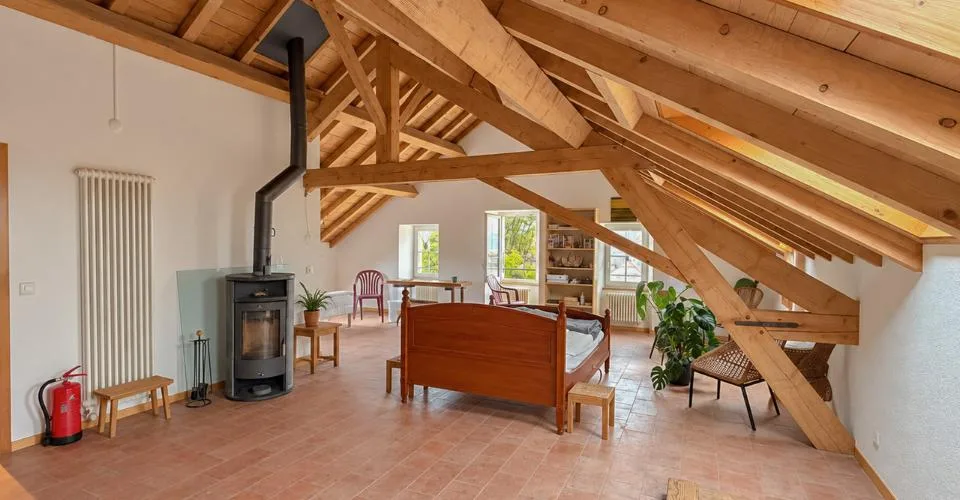Maison villageoise rénovée au cœur de Bonvillars avec garage – foto 13 di 13