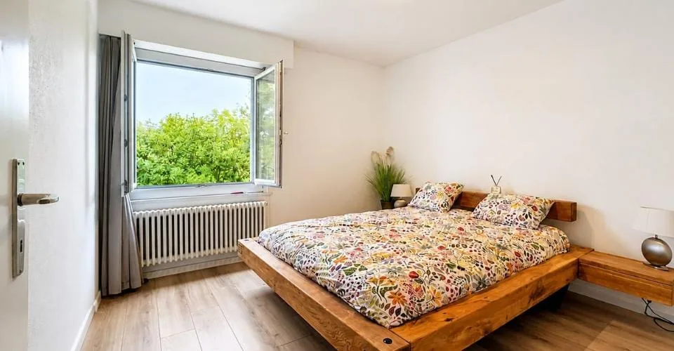 Entre lac et ville, l'appartement qui coche toutes les cases – photo 4 sur 9