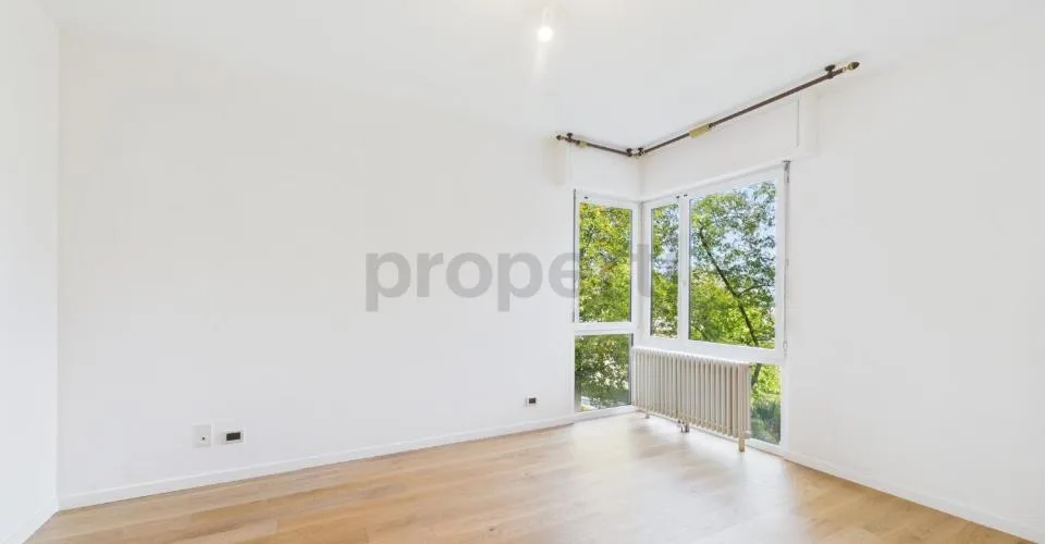 Splendido Appartamento rinnovato 3.5 locali con vista lago – photo 7 of 13